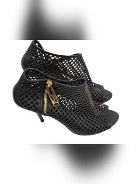 Burberry‎ Barmby Laser-Cut Open-Toe Bootie in black leather Sz 40